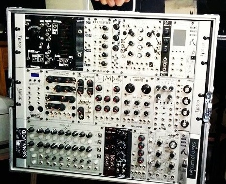 Modular Synthesizer by Bit Reduction